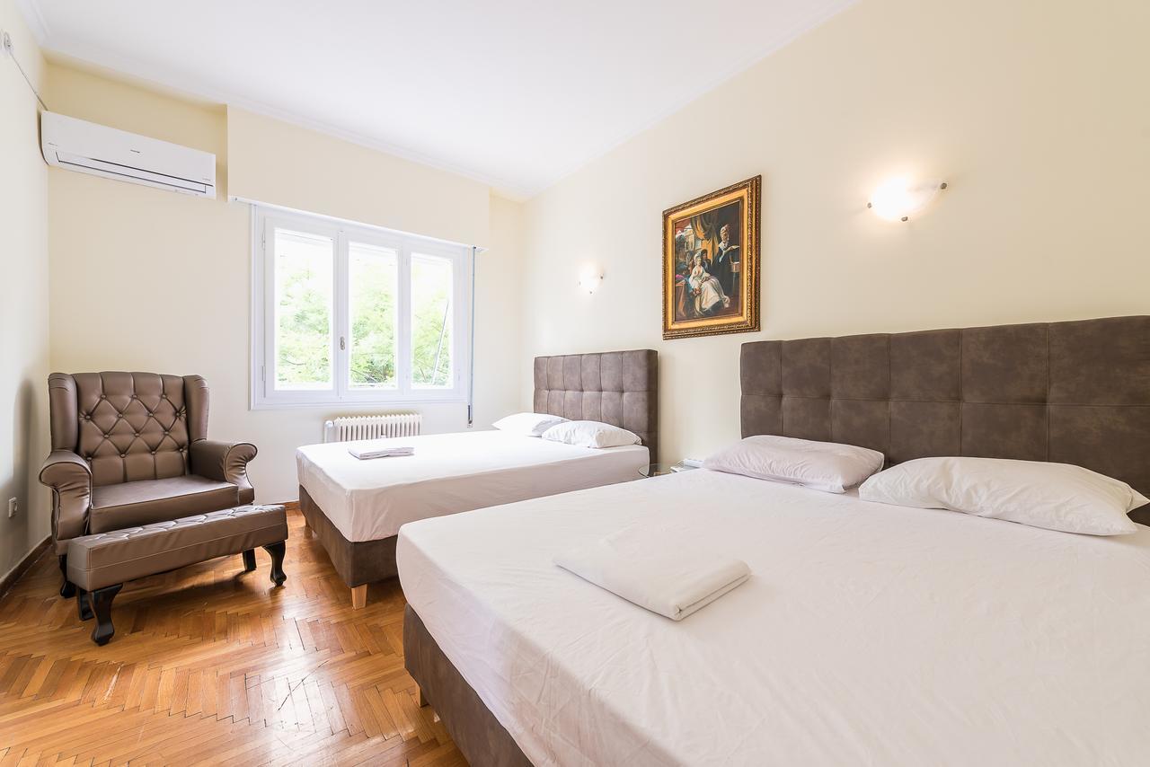 Victoria Queens Palace Apartments Atene Esterno foto