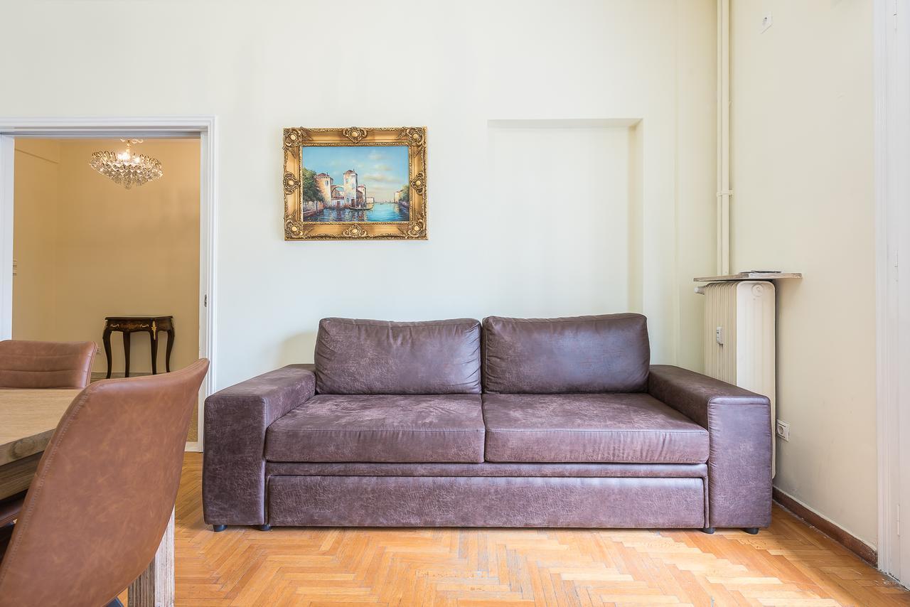 Victoria Queens Palace Apartments Atene Esterno foto
